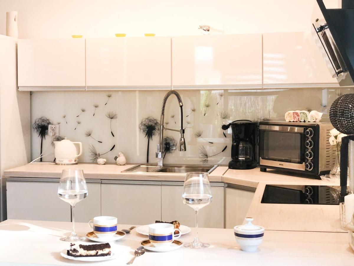 Apartament Mniszek Kolobrzeg Ngoại thất bức ảnh